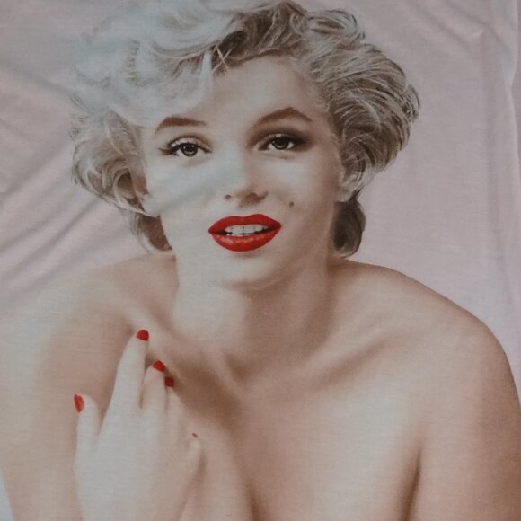Marilyn Monroe Iconic Pink T-Shirt Medium - Picture 2 of 6